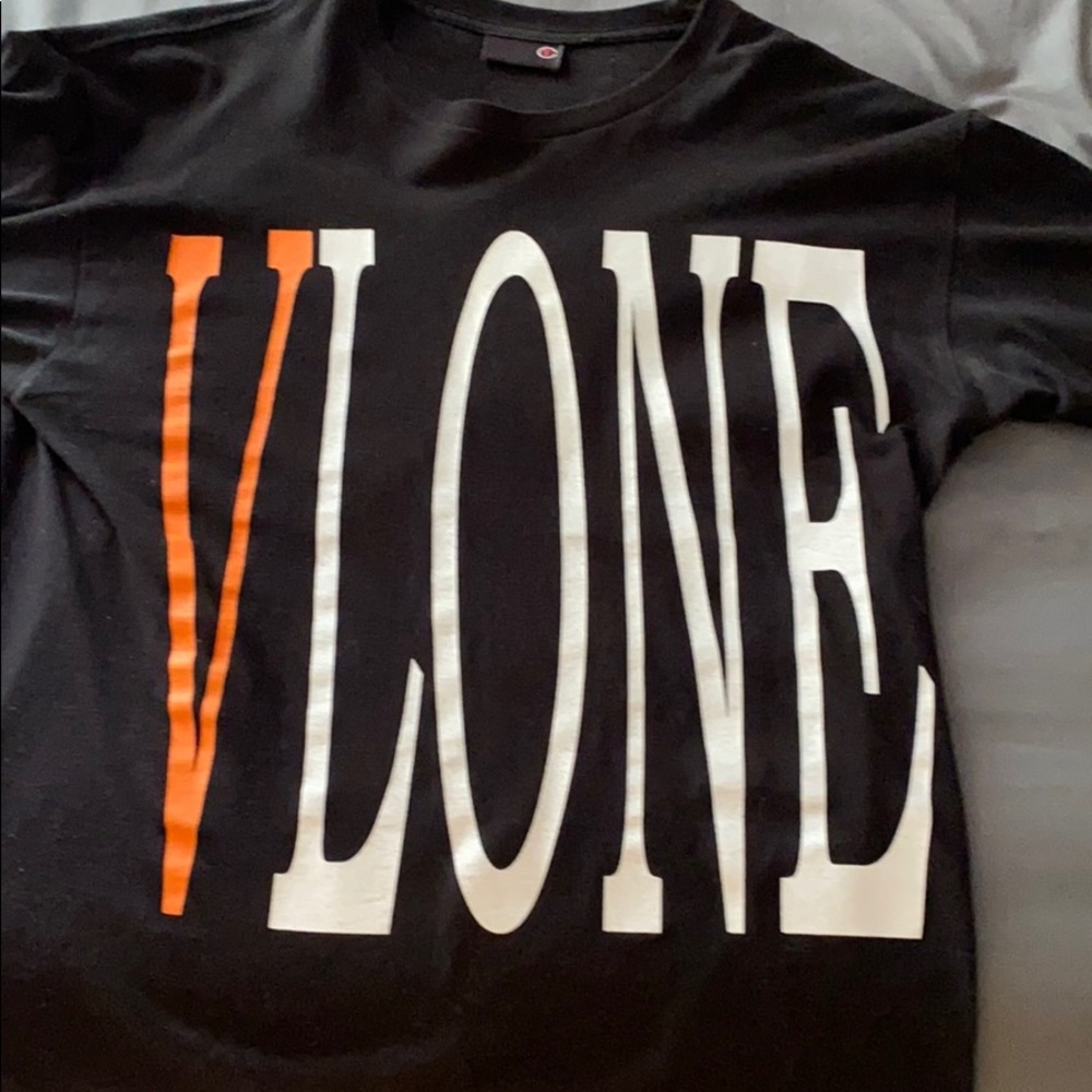 Vlone long sleeve tee
